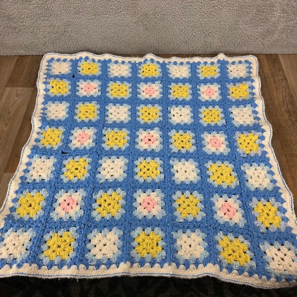 Vintage‎ Handmade Crochet Granny Square Baby Blanket Blue Yellow Pink 29x30